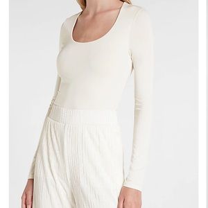 NWT body contour scoop neck double layer thong bodysuit